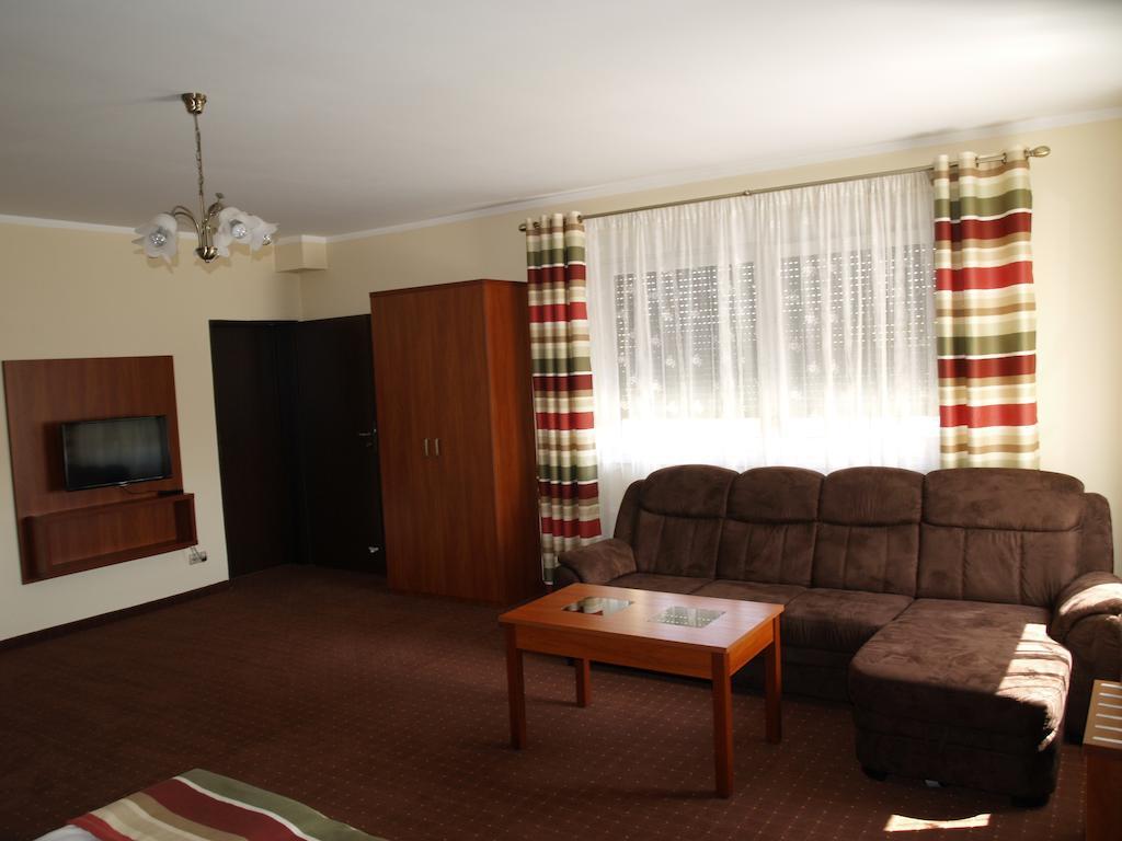 Apartamenty Ostrawa Zarzecze  Bilik gambar